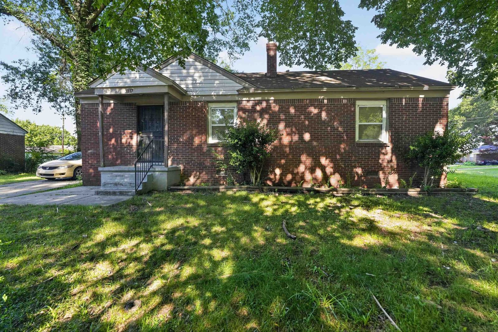 Property Photo:  3117 St Charles Dr  TN 38127 