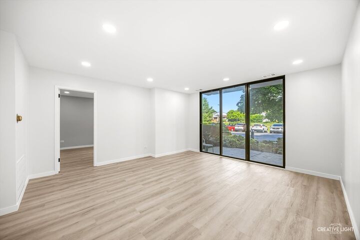 Property Photo: 111 Acacia Drive 101 IL 60525