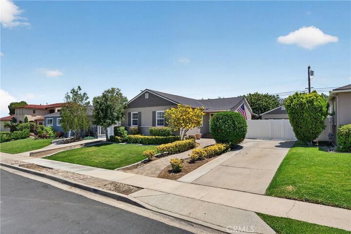 Property Photo:  416 Cherry St.  CA 92821 