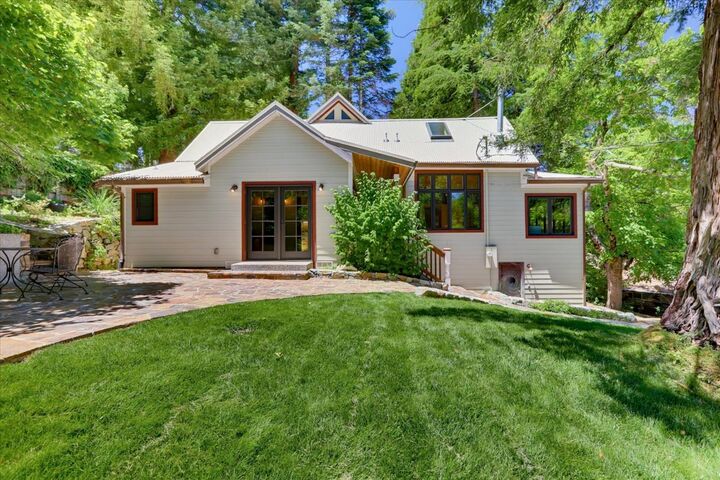 Property Photo: 315 Jordan Street CA 95959