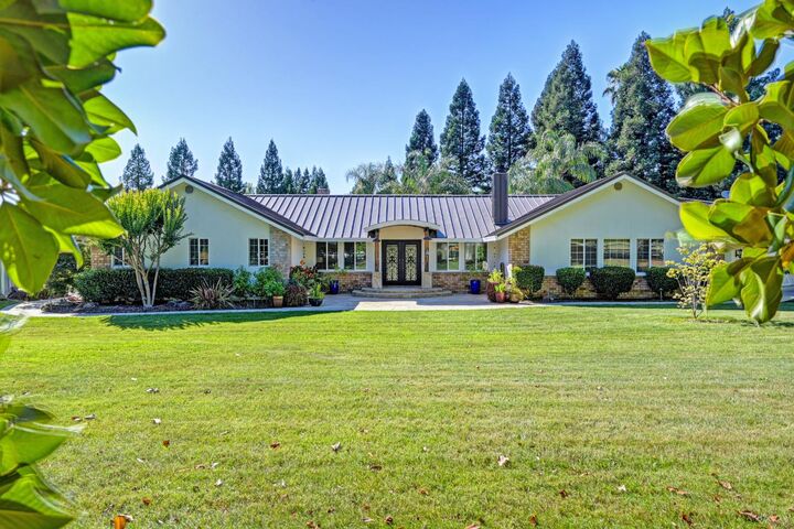 Property Photo:  8990 Fargo Lane  CA 95746 