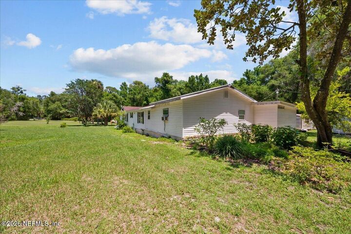 Property Photo:  4065 Silver Lake Drive  FL 32177 