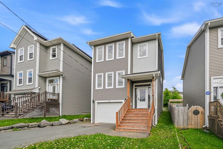 Property Photo:  33 Quartz Drive  NS B3P 0E3 
