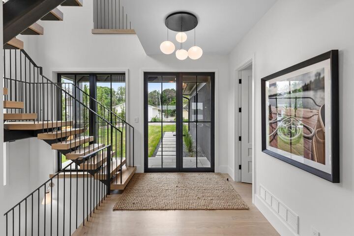 Property Photo:  254 Lake Street  MN 55331 