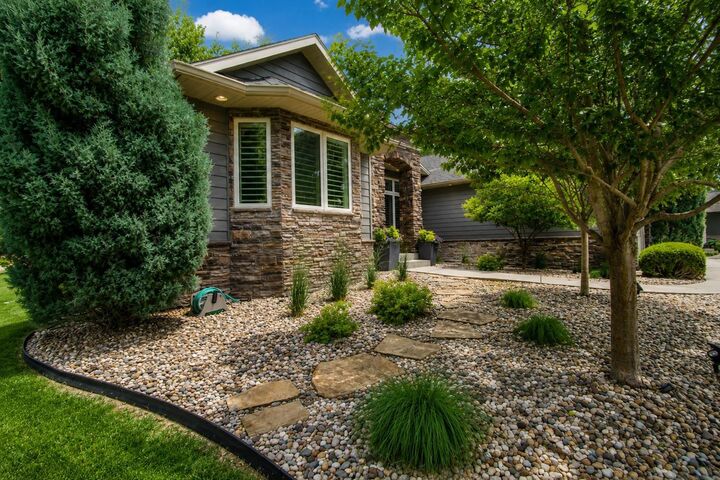 Property Photo:  871 E Sawgrass Trail  SD 57049 