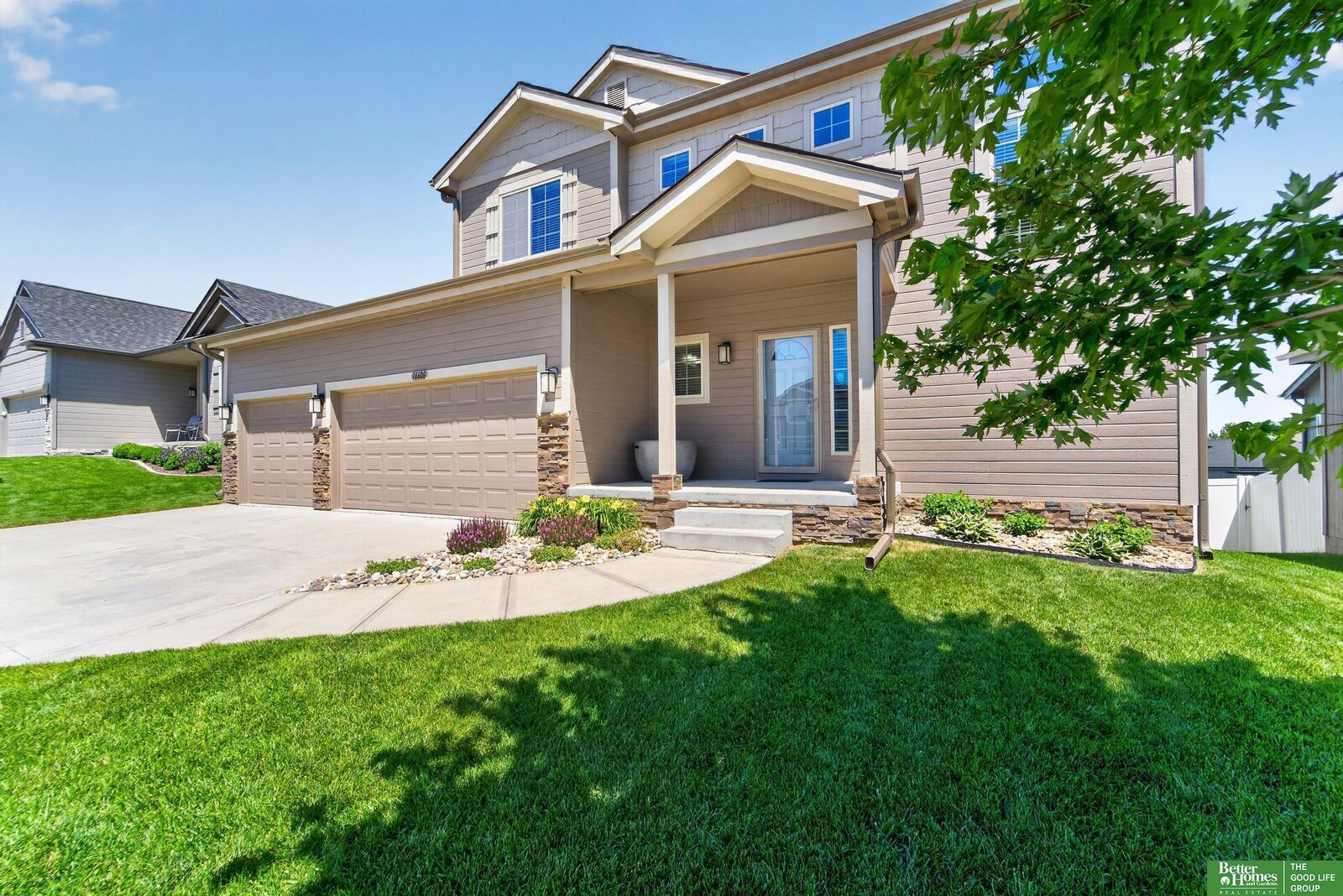 Property Photo:  16606 Hanover Street  NE 68007 