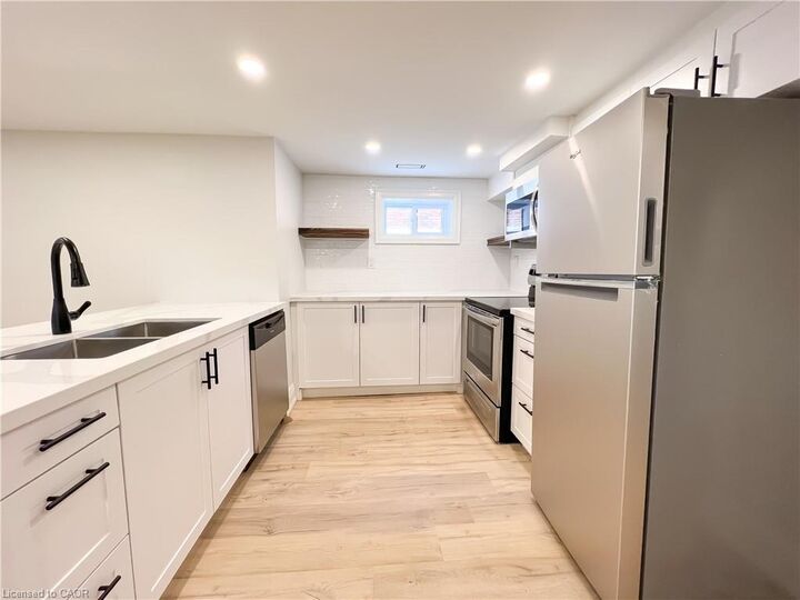 Property Photo: 447 East 13th Street 2 ON L9A 4A5