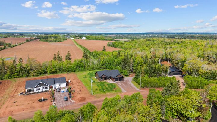 Property Photo:  225 Shady Acres Drive  PE C1E 2N8 