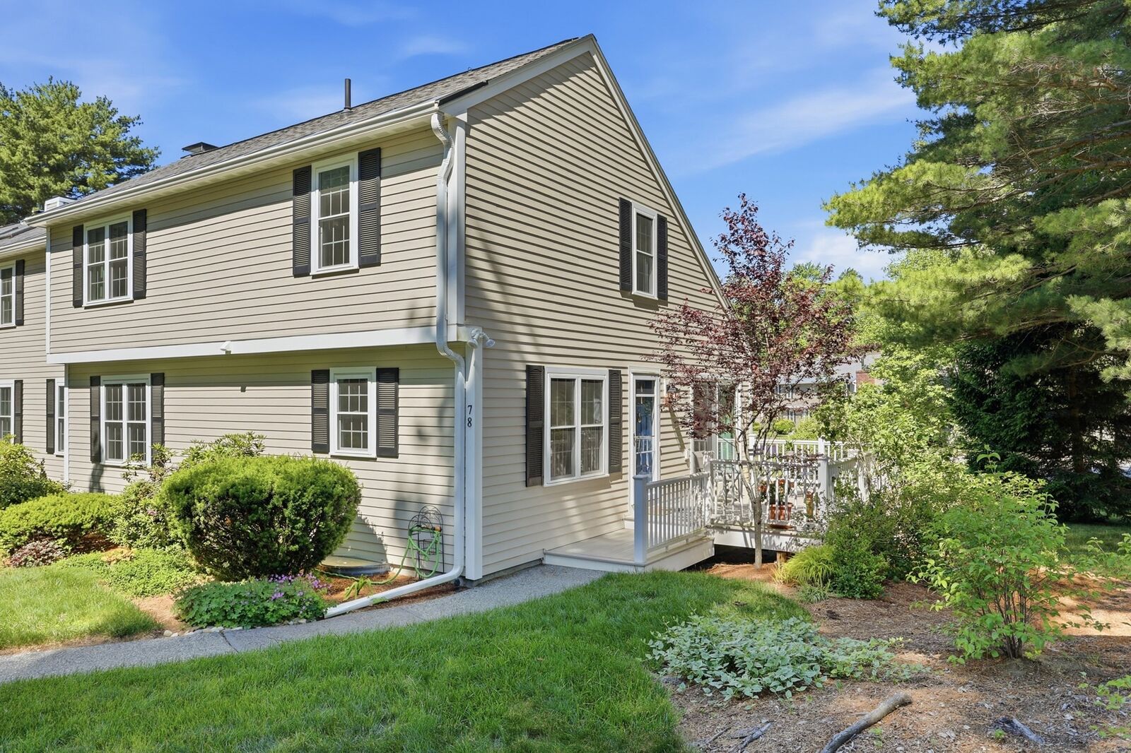 Property Photo:  78 Macintosh Ln 78  MA 01719 