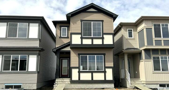 159 Lincoln Crescent — photo 1