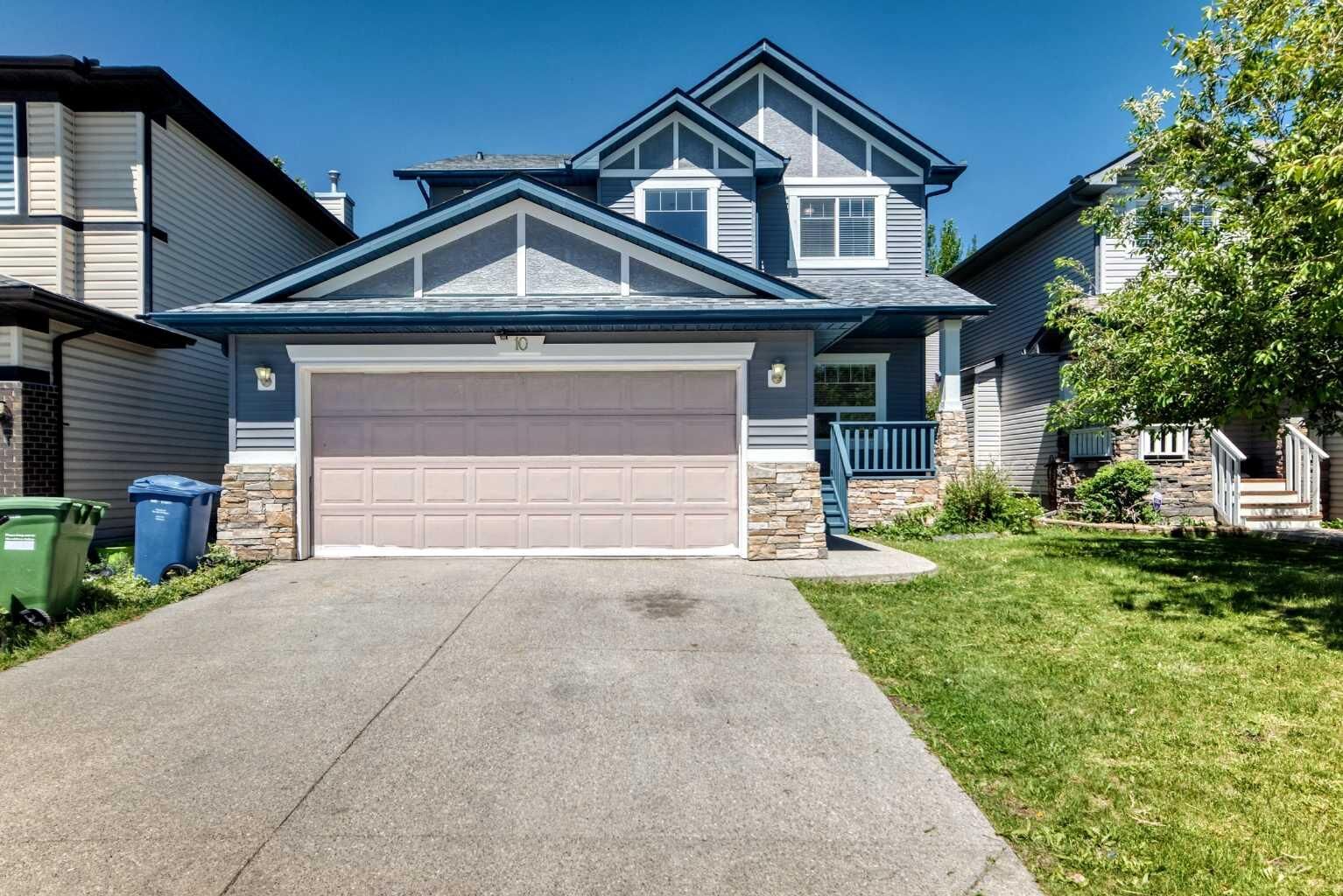 Property Photo: 10 Hidden Creek Heights NW AB T3A 6K8