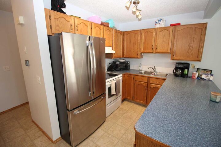 Property Photo:  215 Millview Green SW  AB T2Y 3W1 
