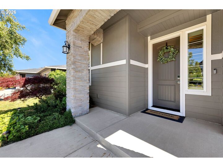 Property Photo: 16903 NE 80th St WA 98682