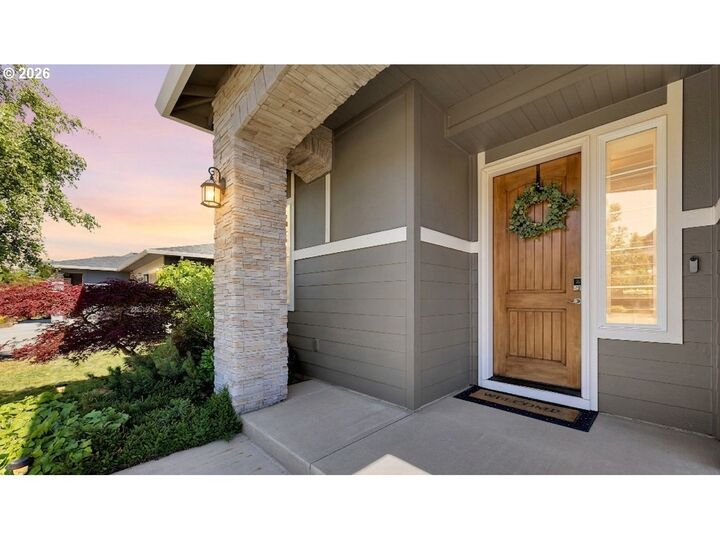Property Photo:  16903 NE 80th St  WA 98682 