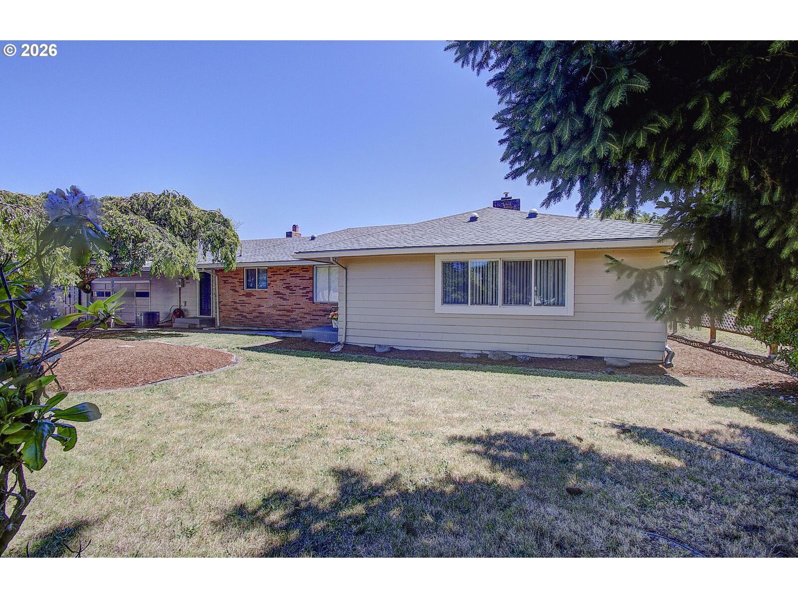 Property Photo:  5321 NE 73rd Ave  WA 98662 