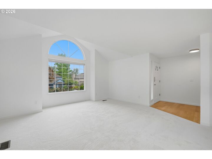 Property Photo:  13841 SE Hampshire Ct  OR 97086 