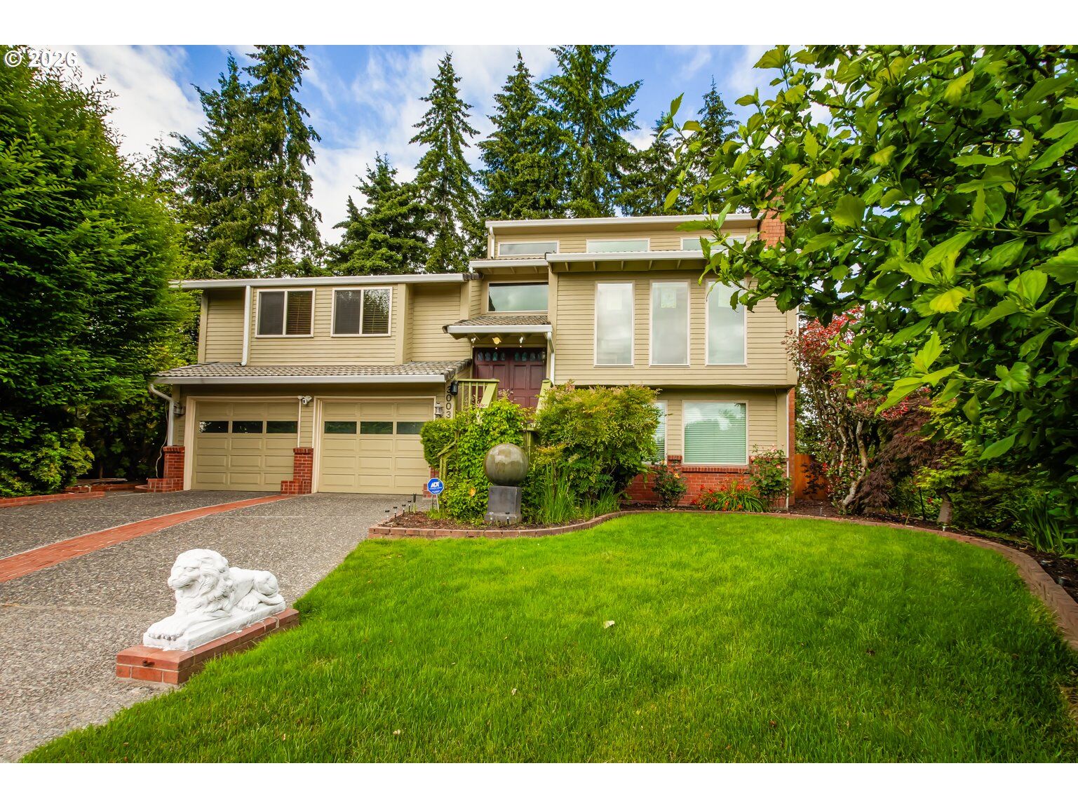 Property Photo: 3003 NE 98th Cir WA 98665