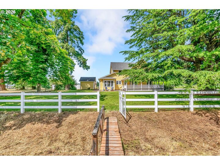 Property Photo: 34671 Matthews Rd OR 97405