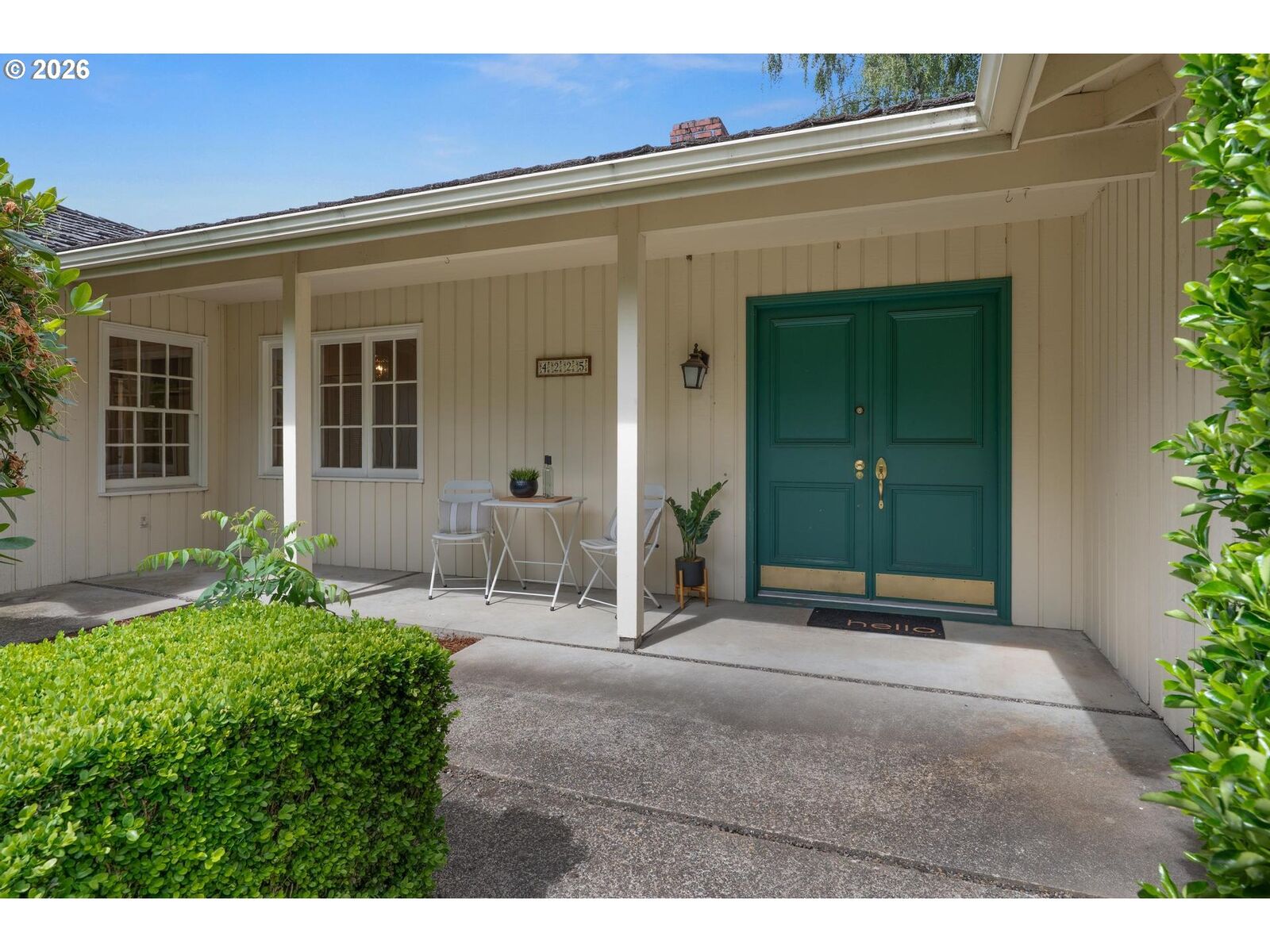 Property Photo: 4225 SW 52nd Ave OR 97221