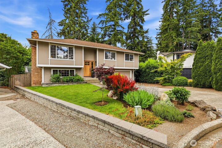 Property Photo:  13910  120th Avenue NE  WA 98034 
