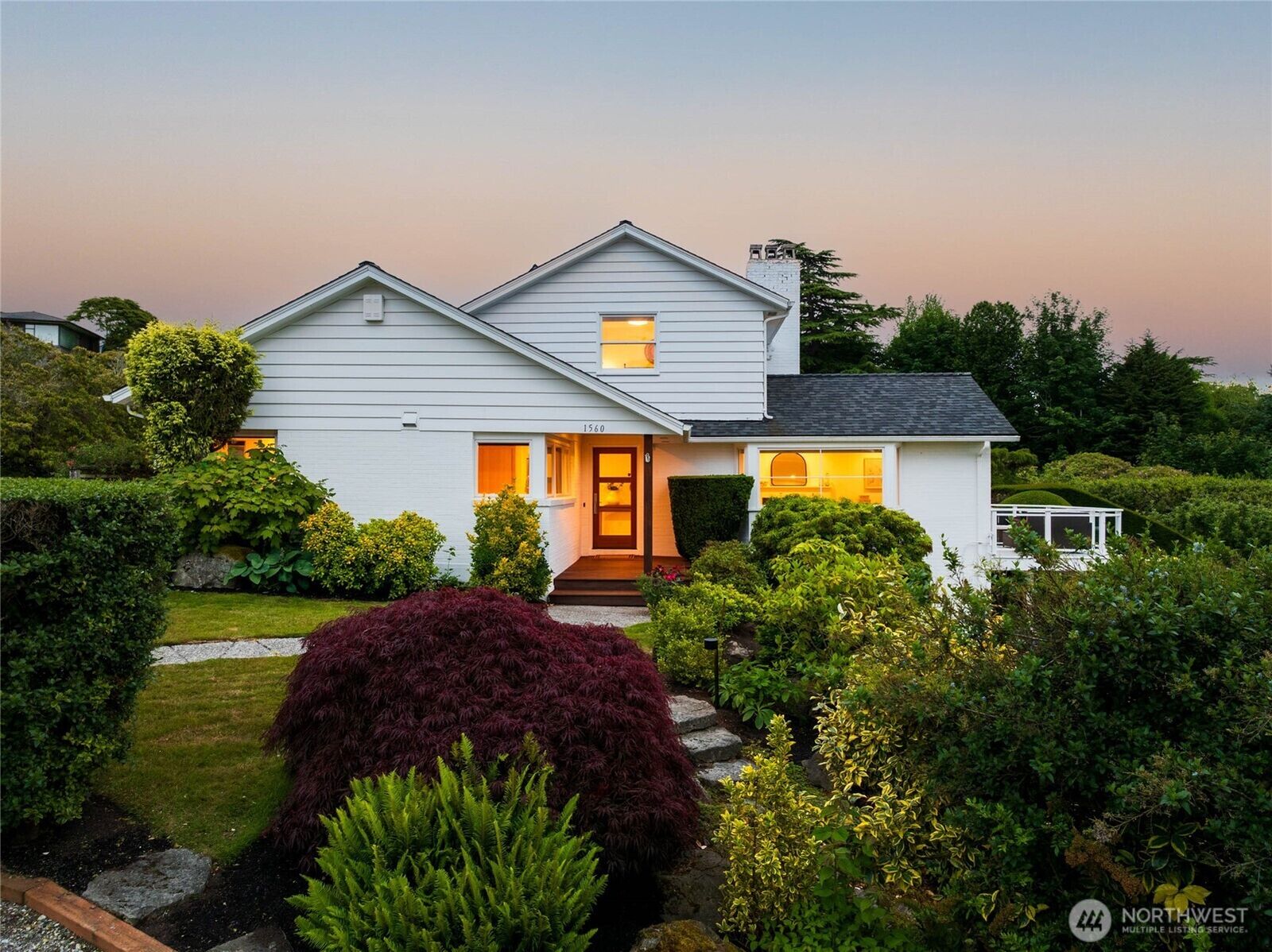Property Photo:  1560 NW Woodbine Way  WA 98177 