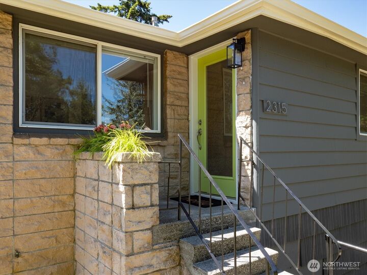 Property Photo: 2315 S Bateman Street WA 98108