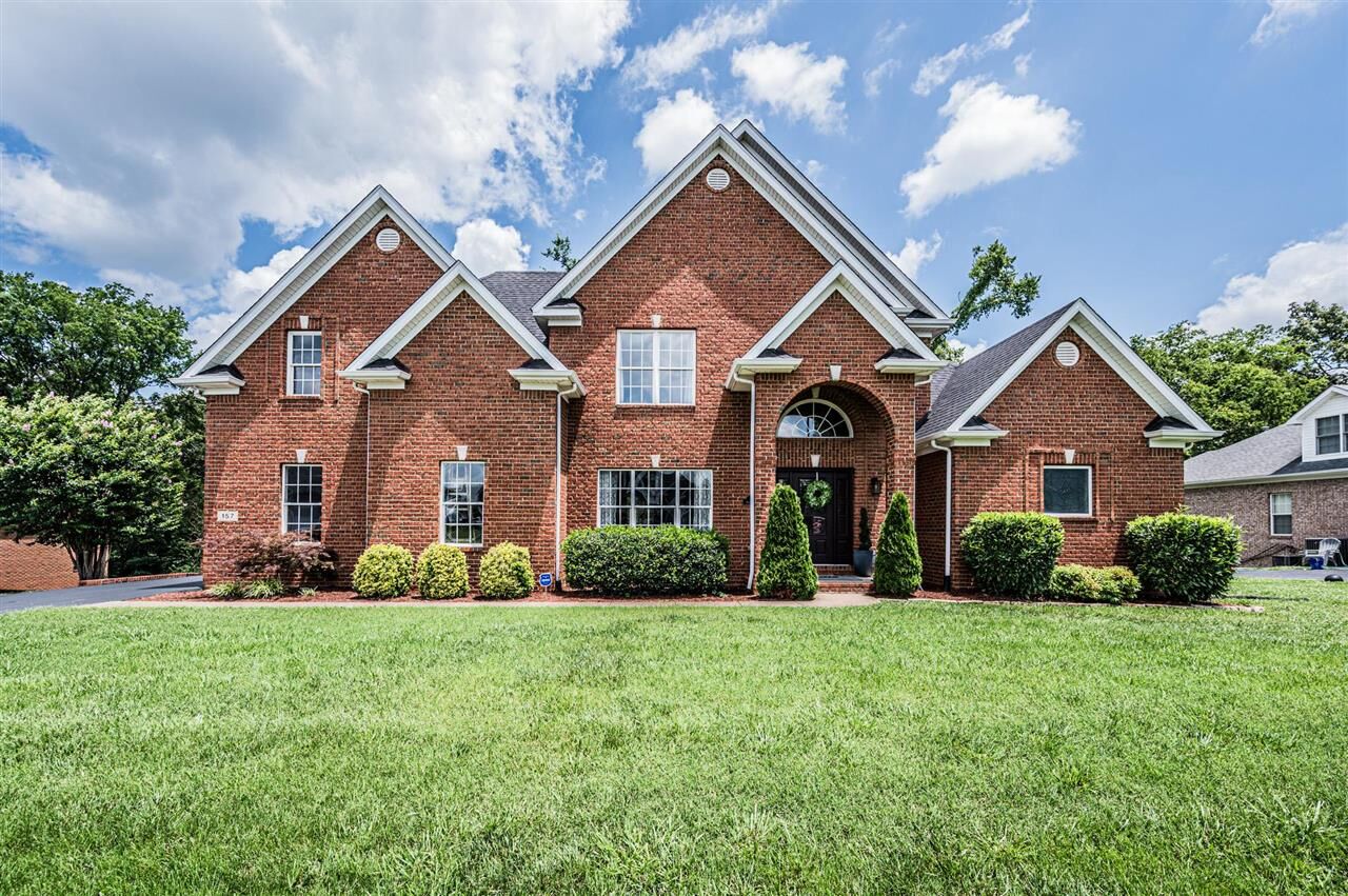Property Photo:  157 Huntsman Circle  KY 42103 