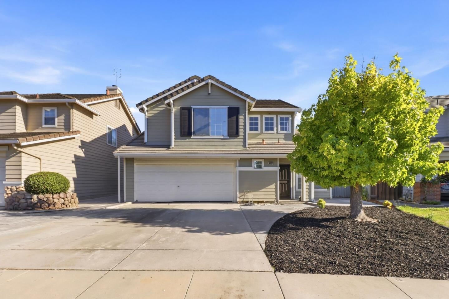 Property Photo: 6237 Ginashell Circle CA 95119