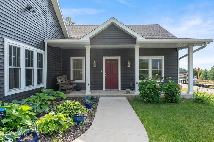 Property Photo: 364 Drumlin Loop WI 54971