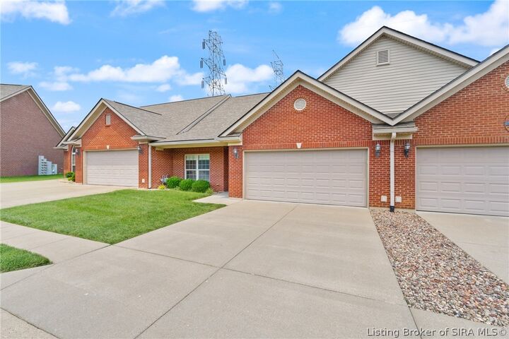 Property Photo:  2128 Pickwick Drive  IN 47150 