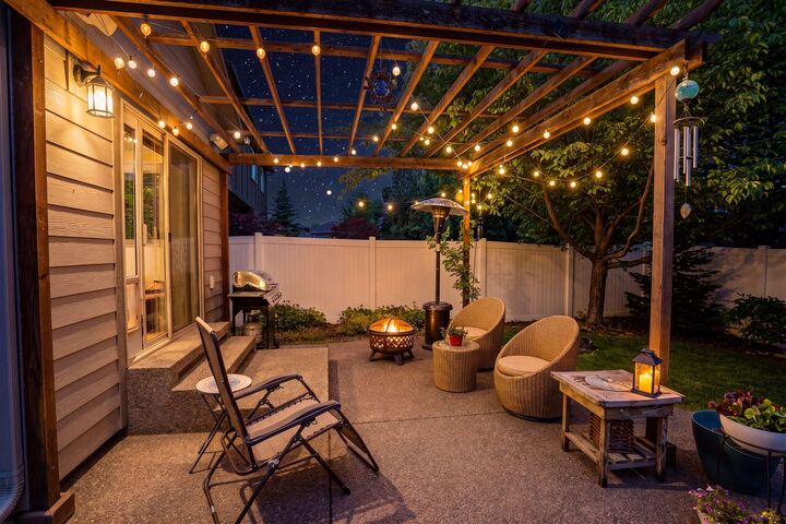 Property Photo: 1927 S Clover Dr WA 99016