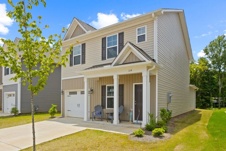 Property Photo:  124 Brown Circle  SC 29642 