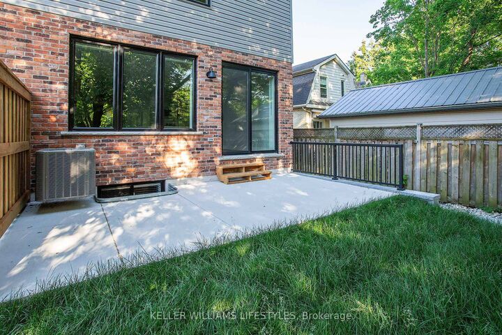 Property Photo: 121 Cathcart Street ON N6C 3M2