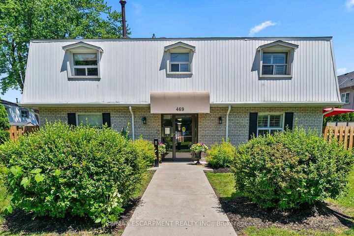 469 Claridge Road 5 — photo 1