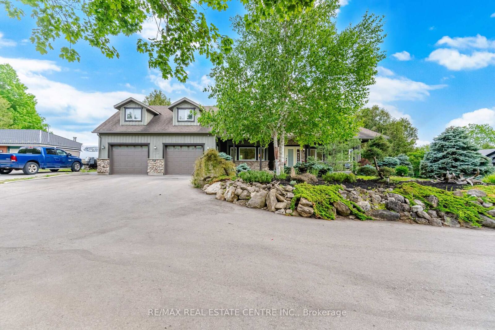 Property Photo: 12860 Regional Rd 25 N/A ON L7J 2M1