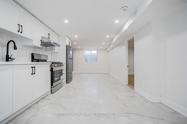 176 Cherrywood Drive — photo 1