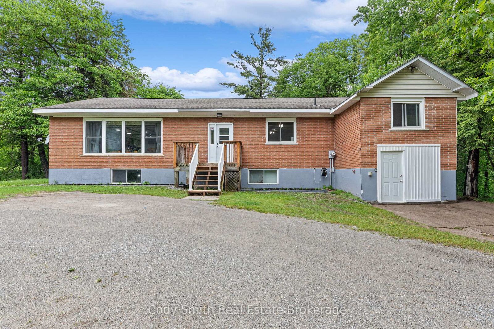 Property Photo: 48 Picnic Island Road ON P0E 1E0