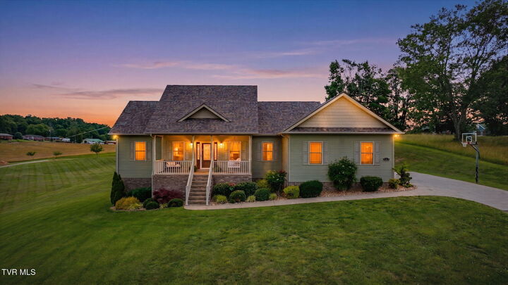 Property Photo:  223 Sherfey Road  TN 37659 
