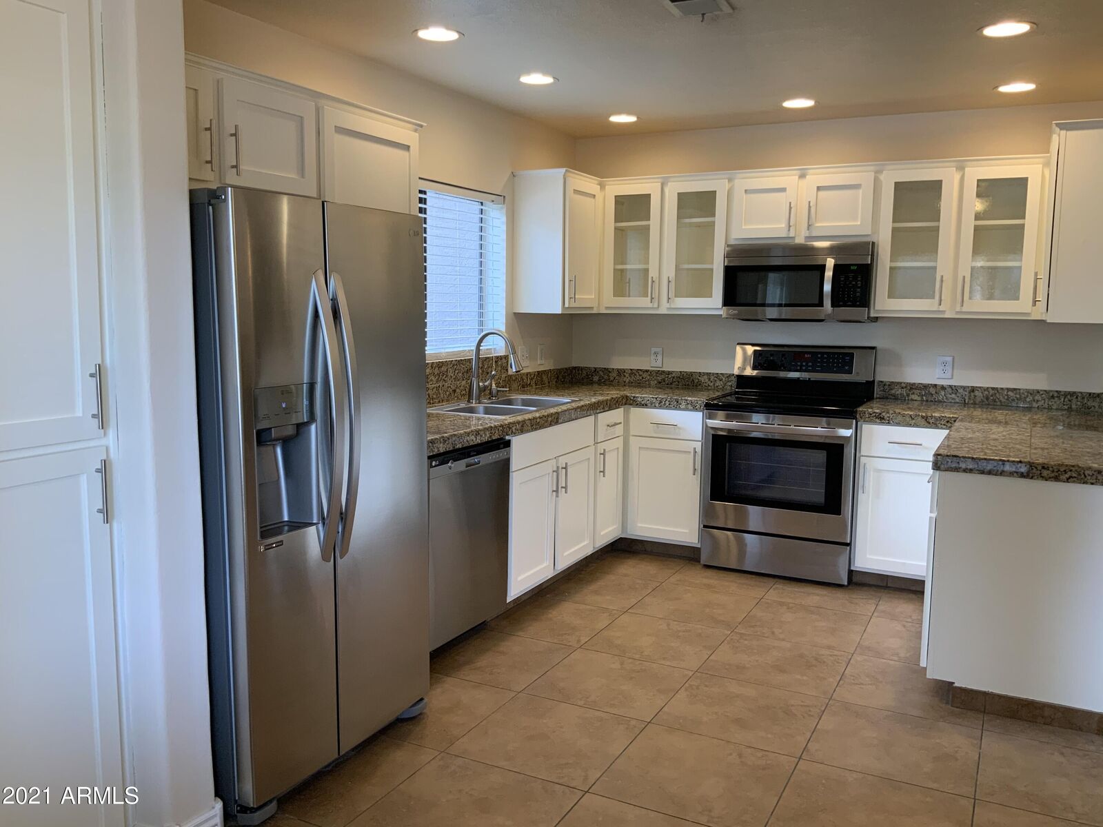 Property Photo:  15252 N 100th Street 1152  AZ 85260 