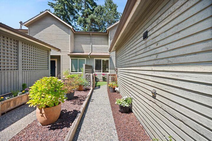 Property Photo:  1774 Lilac Drive  BC V4A 5C9 