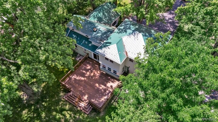 Property Photo:  1715 Hopkins Road  NY 14068 