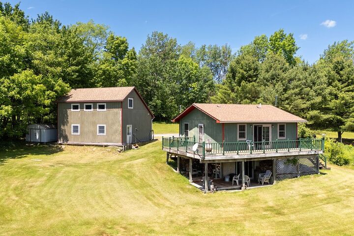 Property Photo: 2654 Teedlebrook Road NY 12093