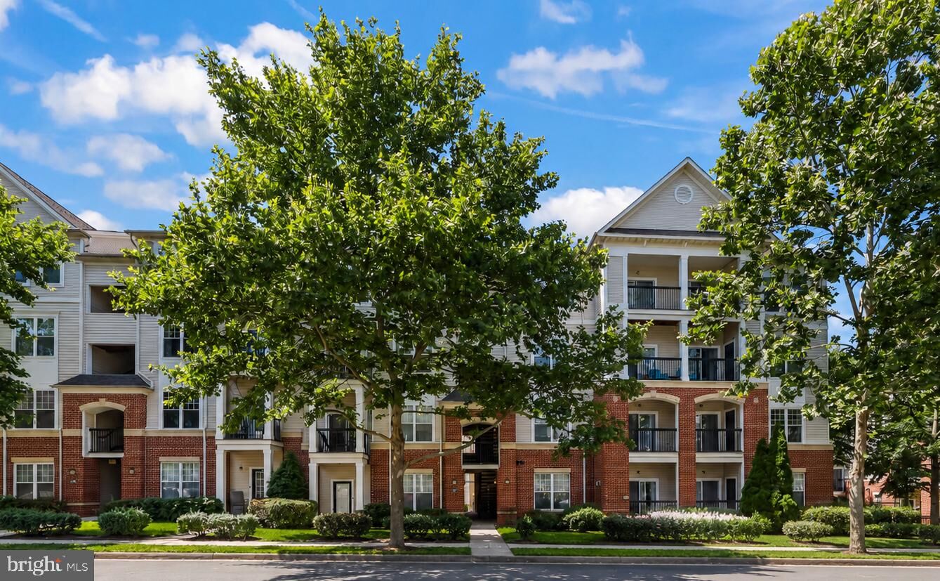 Property Photo: 11397 Aristotle Drive 11-409 VA 22030