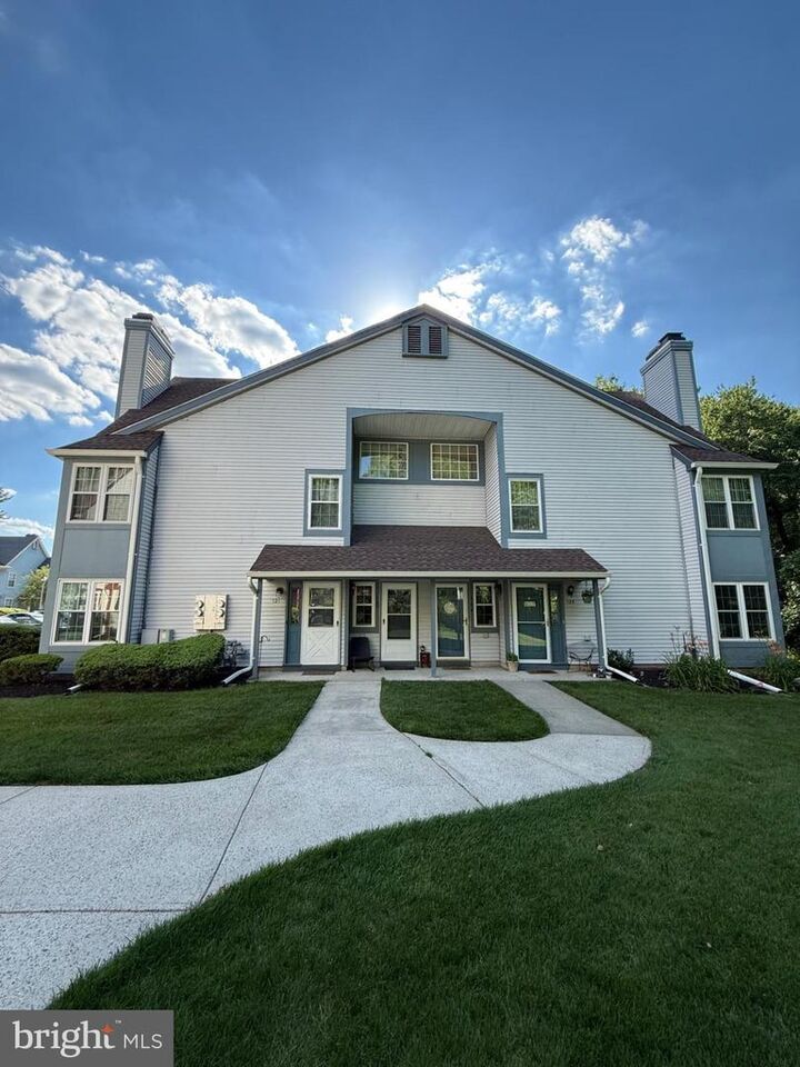Property Photo:  121 Andover Place  NJ 08691 