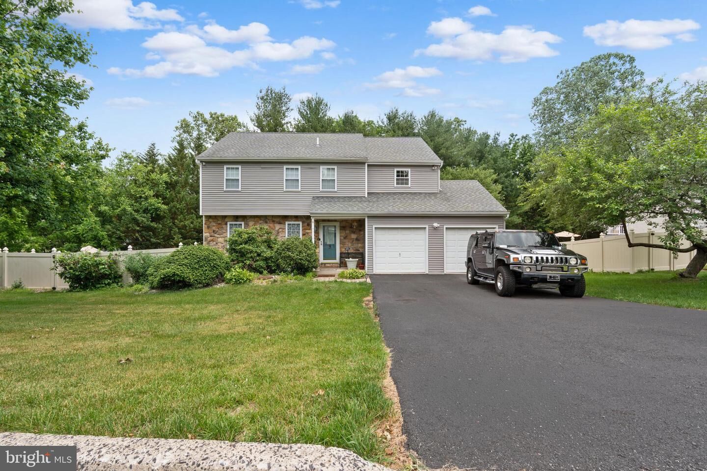 Property Photo:  2227 Heather Lane  PA 19464 