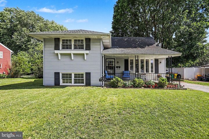 Property Photo:  756 Fireside Road  PA 17404 