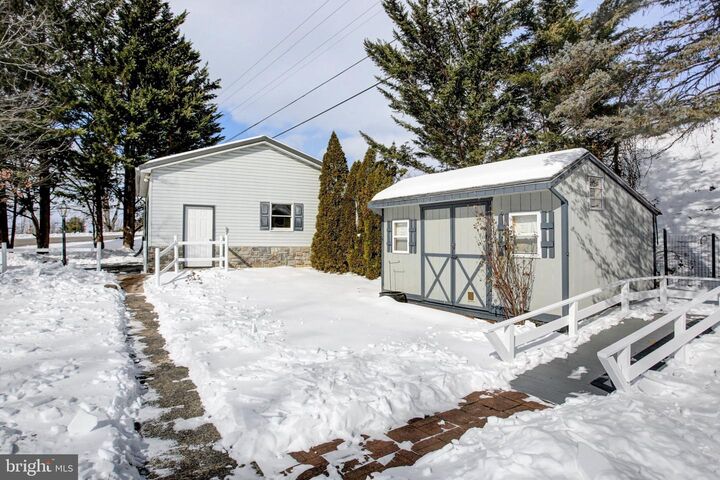 Property Photo: 15134 N Young Road PA 17225