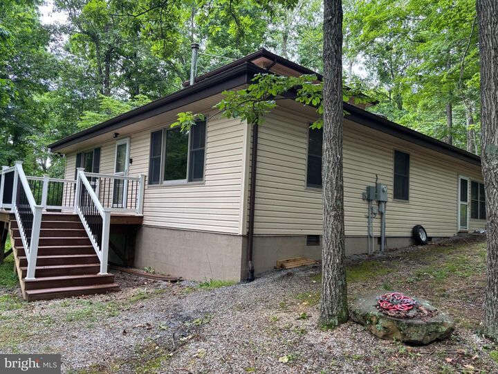 Property Photo:  251 Riffey Mountain Lane  WV 26812 