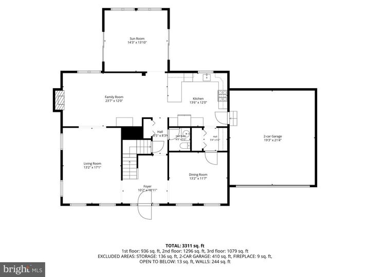 Property Photo: 13805 Valley Country Drive VA 20151