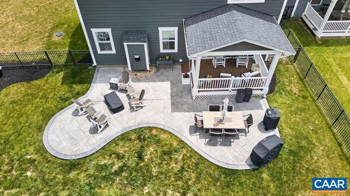 Property Photo: 3413 Steamer Dr VA 22947